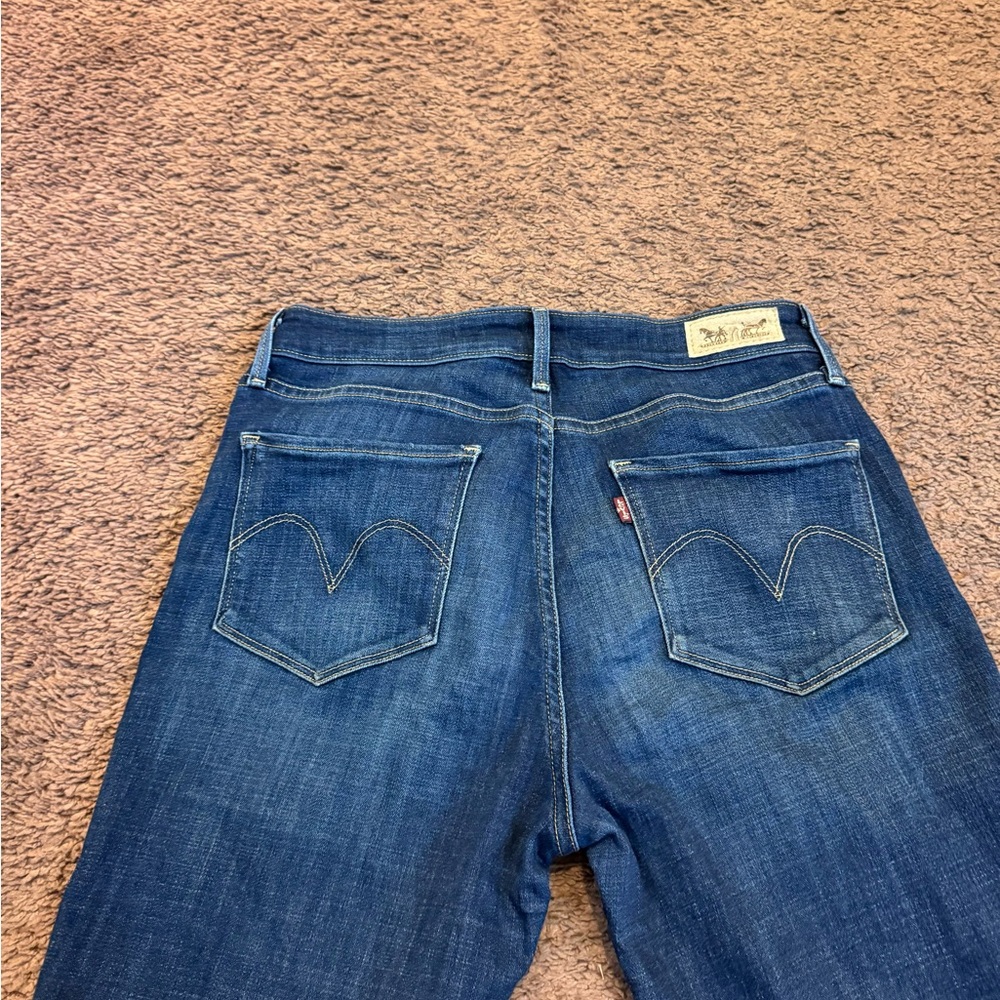 Levis Mid Rise Dark Wash Skinny Jeans Stretch Size 8 - Picture 9 of 11